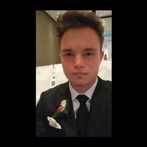 Meet your Posher, Nick